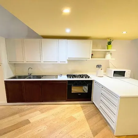 Apartamento 6 Guests With Terrace In Pedestrian Historic Centre Of