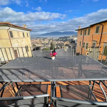 Apartment 6 Guests With Terrace In Pedestrian Historic Centre Of Spoleto