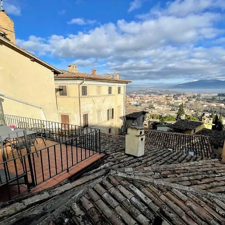 6 Guests With Terrace In Pedestrian Historic Centre Of *