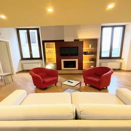 Appartement 6 Guests With Terrace In Pedestrian Historic Centre Of
