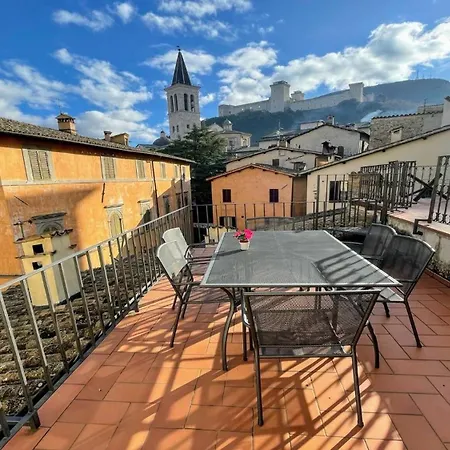 Appartement 6 Guests With Terrace In Pedestrian Historic Centre Of